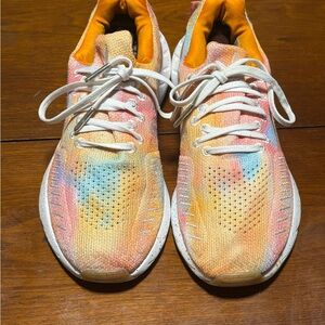 Adidas Swift Run 22 Women’s “Orange Rush” Size7 M StyleGW9652